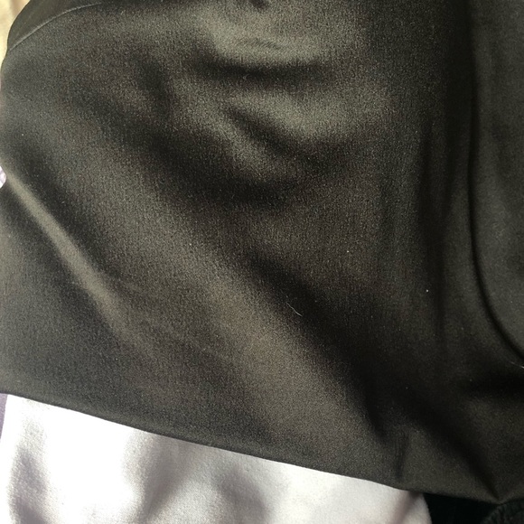 2-Piece Set - Picture 7 of 7